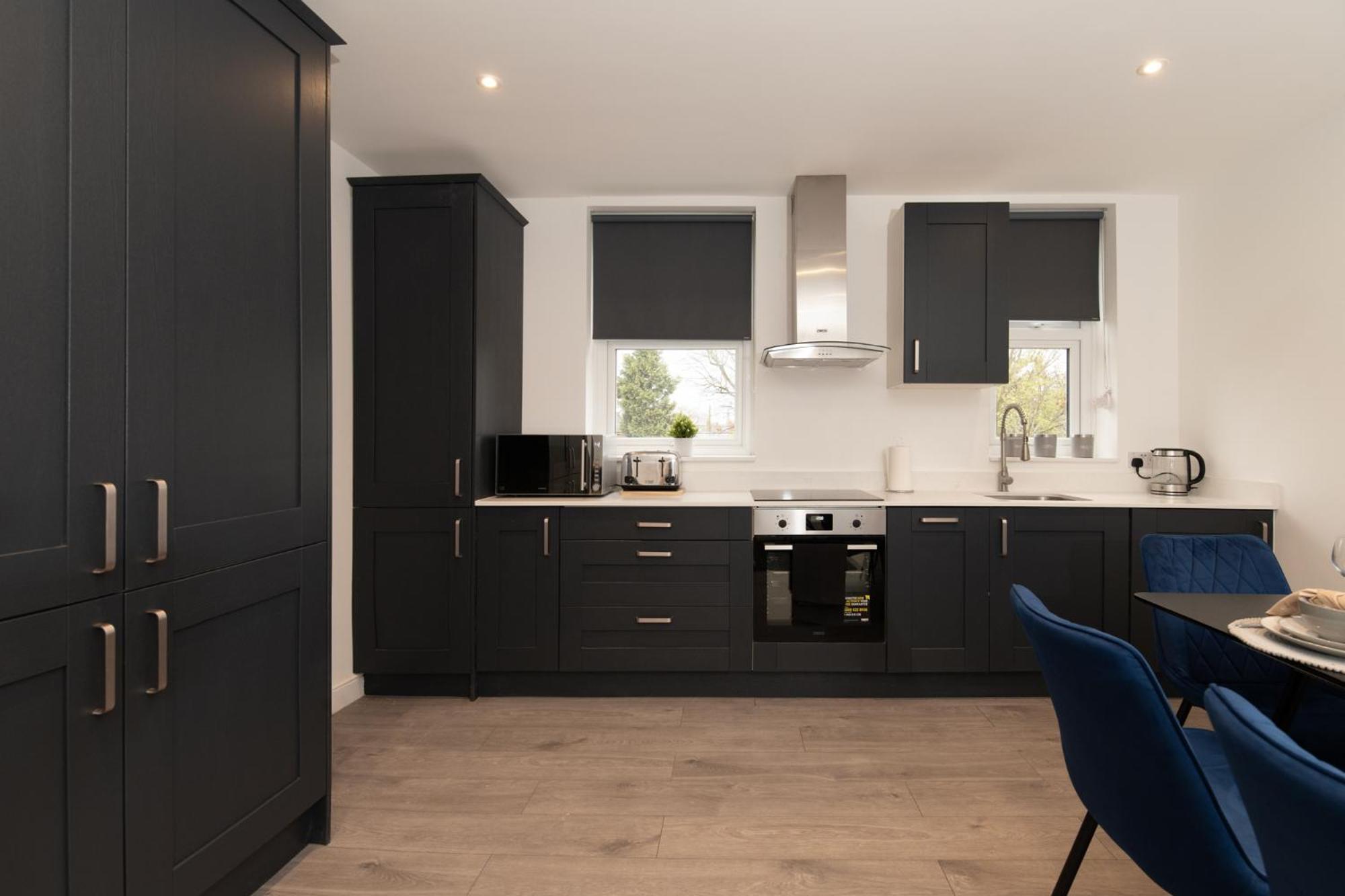 Fantastic New, London Apartment 3 Bed 1 Bath & Parking Whetstone Kültér fotó
